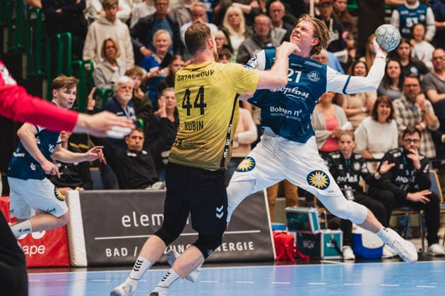 Lenny Rubin (TVB Stuttgart, 44) blockt Kim Voss-Fels (Bergischer HC, 21) beim wurf Bergischer HC vs. TVB Stuttgart, Handball, Daikin 1.HBL, 28.Spieltag, Saison 2025 26, 12.04.2026, Bergischer HC vs. TVB Stuttgart, Handball, Daikin 1.HBL, 28.Spieltag, Saison 2025 26, 12.04.2026 Wuppertal Copyright: xEibner-Pressefoto LukasxBaldygax EP_LBA