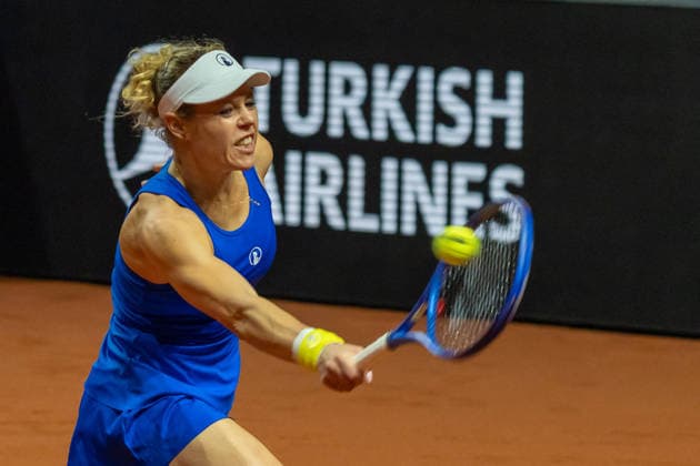 Laura Siegemund (GER) im Bild am Ball, GER, Laura Siegemund vs. Wiktorija Tomowa, Tennis, ATP, Tennis Herren Turnier, WTA, Tennis Damen 500, Porsche Tennis Grand-Prix, 13.04.2026, GER, Laura Siegemund vs. Wiktorija Tomowa, Tennis, ATP-Turnier, WTA 500, Porsche Tennis Grand-Prix, 13.04.2026, Stuttgart Copyright: xEibner-Pressefoto EdwardxCheungx EP_ECG