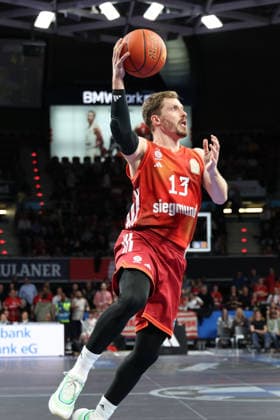 Andreas Obst (FC Bayern Basketball, 13), GER, FC Bayern Basketball vs. MHP Riesen Ludwigsburg, Basketball, easycredit Basketball Bundesliga, 13. Spieltag, Saison 2025 2026, 14.04.2026, GER, FC Bayern Basketball vs. MHP Riesen Ludwigsburg, Basketball, easycredit Basketball Bundesliga, 13. Spieltag, Saison 2025 2026, 14.04.2026 Muenchen Copyright: xEibner-Pressefoto JennixMaulx EP_JML