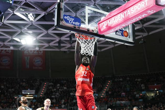 Dunk Wenyen Gabriel (FC Bayern Basketball, 32), GER, FC Bayern Basketball vs. MHP Riesen Ludwigsburg, Basketball, easycredit Basketball Bundesliga, 13. Spieltag, Saison 2025 2026, 14.04.2026, GER, FC Bayern Basketball vs. MHP Riesen Ludwigsburg, Basketball, easycredit Basketball Bundesliga, 13. Spieltag, Saison 2025 2026, 14.04.2026 Muenchen Copyright: xEibner-Pressefoto JennixMaulx EP_JML