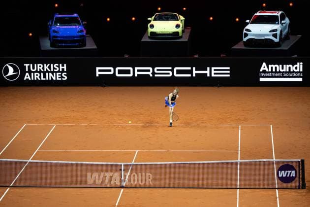Mirra Andreeva (Russland) im Bild, Jelena Ostapenko (Lettland) vs Mirra Andreeva (Russland), 1. Runde, GER, Porsche Tennis Grand Prix Stuttgart, WTA, Tennis Damen 500, 15.04.2026 GER, Porsche Tennis Grand Prix Stuttgart, WTA 500, 15.04.2026 Stuttgart Copyright: xEibner-Pressefoto Memmlerx EP_MMR