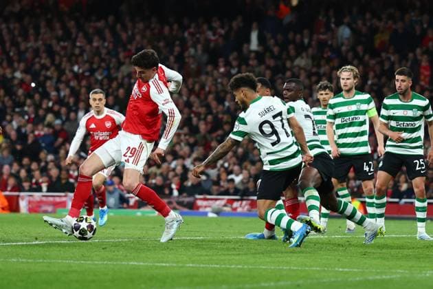Kai Havertz of Arsenal attempts a back heel on goal Arsenal v Sporting, UEFA Champions League, Quarter Final, Second Leg, Football, Emirates Stadium, London, UK - 15 Apr 2026London Emirates Stadium United Kingdom EDITORIAL USE ONLY No use with unauthorised audio, video, data, fixture lists, club league logos or live services. Online in-match use limited to 120 images, no video emulation. No use in betting, games or single club league player publications. Copyright: xSimonxDael Shutterstockx 16828544bd