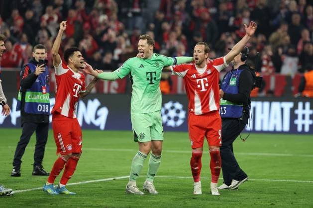 Schlussjubel, Luis Diaz 14 (FC Bayern Muenchen), Manuel Neuer 1 (FC Bayern Muenchen), Harry Kane 9 (FC Bayern Muenchen), FC Bayern Muenchen vs. Real Madrid, Fussball, UEFA, Champions League, Viertelfinale, Rueckspiel, 15.04.2026 Muenchen Bayern Deutschland