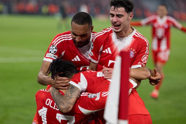 GER, Bavaria, Munich, Fussball, FC Bayern Munich - Real Madrid CF, at the Allianz Arena, Munich, Champions League, Quarter finals, second leg, April 15, 2026, from left: Michael Akpovie Olise (FC Bayern Muenchen, 17), Jonathan Tah (FC Bayern Muenchen, 4), Aleksandar Pavlovic (FC Bayern Muenchen, 45), Luis Diaz (FC Bayern Muenchen, 14), Torjubel, Freude, Emotionen, Jubel, Feiern, Goal Scored, Celebrate, goal celebration, joy, emotions, celebration, cheering, goal scored, celebrate UEFA regulations prohibit any use of photographs as image sequences and or quasi-video, Munich Allianz Arena Bavaria Germany Copyright: xMichaelxNibelx