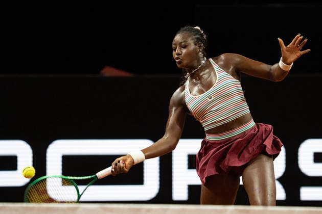 Alycia Parks (USA) im Bild am Ball, Aktion GER, Alycia Parks vs. Mirra Andreeva, Tennis, ATP, Tennis Herren Turnier, WTA, Tennis Damen 500, Porsche Tennis Grand-Prix, 15.04.2026, GER, Alycia Parks vs. Mirra Andreeva, Tennis, ATP-Turnier, WTA 500, Porsche Tennis Grand-Prix, 15.04.2026, Stuttgart Copyright: xEibner-Pressefoto EdwardxCheungx EP_ECG