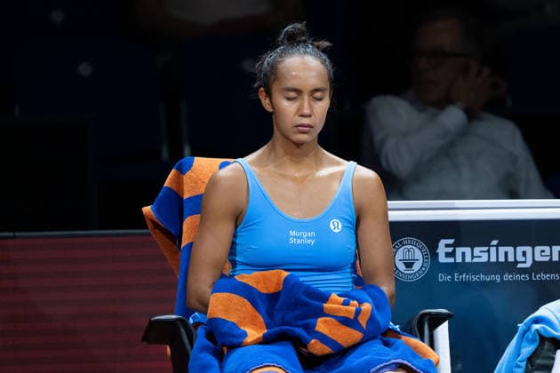 Leylah Fernandez (CAN) im Bild, Erholung, Pause, GER, Elena Rybakina vs. Leylah Fernandez, Tennis, ATP, Tennis Herren Turnier, WTA, Tennis Damen 500, Porsche Tennis Grand-Prix, Viertelfinale, 15.04.2026, GER, Elena Rybakina vs. Leylah Fernandez, Tennis, ATP-Turnier, WTA 500, Porsche Tennis Grand-Prix, Viertelfinale, 15.04.2026, Stuttgart Copyright: xEibner-Pressefoto EdwardxCheungx EP_ECG
