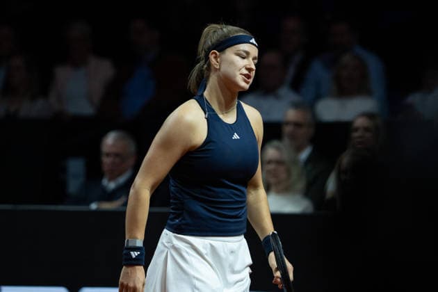Karolina Muchova (CZE) im Bild enttäuscht, GER, Elena Rybakina vs. Karolina Muchova, Tennis, ATP, Tennis Herren Turnier, WTA, Tennis Damen 500, Porsche Tennis Grand-Prix, Finale, 19.04.2026, GER, Elena Rybakina vs. Karolina Muchova, Tennis, ATP-Turnier, WTA 500, Porsche Tennis Grand-Prix, Finale, 19.04.2026, Stuttgart Copyright: xEibner-Pressefoto EdwardxCheungx EP_ECG