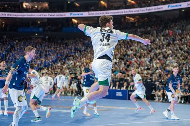 Hakun West Av Teigum, Aussen, (Fuechse Berlin 34), Bergischer HC - Fuechse Berlin, DHB-Pokal Maenner, Herren, 6. Spieltag, Finale, Daikin HBL, Lidl Final 4, 19.04.2026 Köln NRW Deutschland