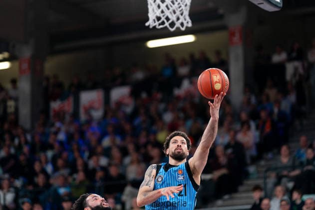 Devon Daniels (Veolia Towers Hamburg, 21) beim Korbleger, GER, Veolia Towers Hamburg vs RASTA Vechta, Basketball, Bundesliga, Spieltag 30, Saison 2025 2026, 19.04.2026 GER, Veolia Towers Hamburg vs RASTA Vechta, Basketball, Bundesliga, Spieltag 30, Saison 2025 2026, 19.04.2026 Hamburg Copyright: xEibner-Pressefoto MaxxVincenx EP_MVN