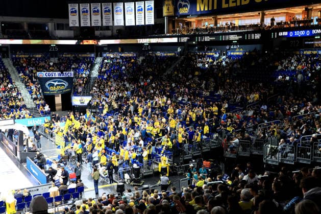 DEU, easyCredit BBL, ALBA vs. Telekom Baskets Bonn, 20.04.2026, Uber-Arena, Berlin, DEU, easyCredit BBL, ALBA vs. Telekom Baskets Bonn, im Bild Zuschauer, Besucher, Fans