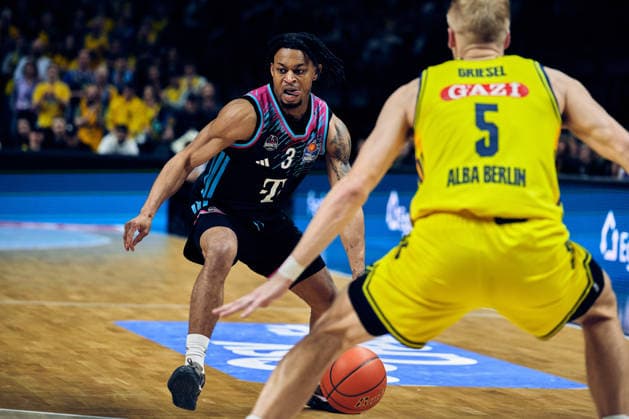 Zachery Cooks (Telekom Baskets Bonn, 03), GER, ALBA Berlin vs. Telekom Baskets Bonn, Basketball Herren, easy Credit BBL, Saison 2025 2026, 30. Spieltag, 20.04.2026 GER, ALBA Berlin vs. Telekom Baskets Bonn, Basketball Herren, easy Credit BBL, Saison 2025 2026, 30. Spieltag, 20.04.2026 Berlin