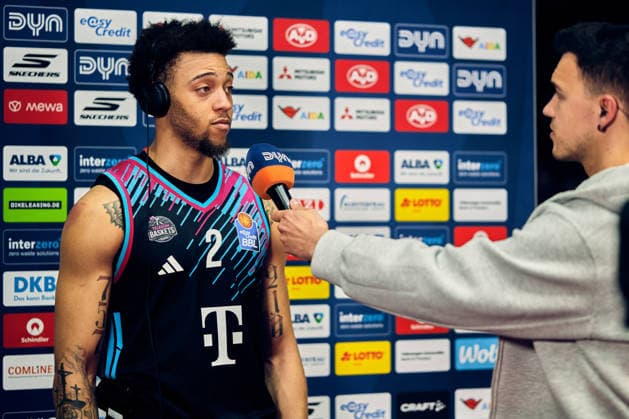 Alijah Comithier (Telekom Baskets Bonn, 02), im Interview, GER, ALBA Berlin vs. Telekom Baskets Bonn, Basketball Herren, easy Credit BBL, Saison 2025 2026, 30. Spieltag, 20.04.2026 GER, ALBA Berlin vs. Telekom Baskets Bonn, Basketball Herren, easy Credit BBL, Saison 2025 2026, 30. Spieltag, 20.04.2026 Berlin