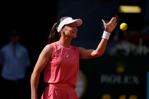 April 22, 2026, Madrid, Madrid, Spain: Zeynep Sonmez of Turkey plays against Carlota Martinez Cirez of Spain during the Mutua Madrid Open 2026, ATP, Tennis Herren Masters 1000 and WTA, Tennis Damen 1000, at La Caja Magica on April 22, 2026 in Madrid, Spain. Madrid Spain - ZUMAa181 20260422_zaa_a181_027 Copyright: xOscarxJ.xBarrosox