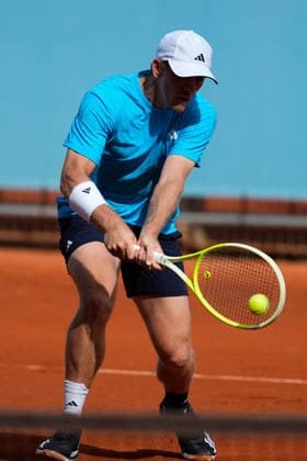 April 23, 2026, Madrid, Madrid, Spain: Alejandro Davidovich Fokina of Spain practices during the Mutua Madrid Open 2026, ATP, Tennis Herren Masters 1000 and WTA, Tennis Damen 1000, at La Caja Magica on April 23, 2026 in Madrid, Spain. Madrid Spain - ZUMAa181 20260423_zaa_a181_183 Copyright: xDennisxAgyemanx