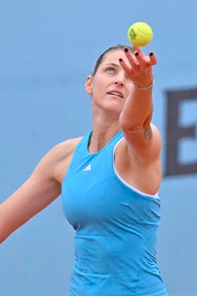 April 24, 2026, Madrid, Madrid, Spain: KAROLINA PLISKOVA of Czech Republic during the Mutua Madrid Open 2026, ATP, Tennis Herren Masters 1000 and WTA, Tennis Damen 1000 tennis tournament, celebrated at Caja Magica on April 24, 2026 in Madrid, Spain. Mutua Madrid Open 2026 - Day 5 (04.24.26) - ZUMAc312 20260424_zsp_c312_198 Copyright: xOscarxManuelxSanchezx