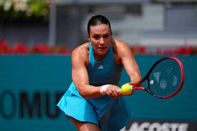 April 24, 2026, Madrid, Madrid, Spain: Elena-Gabriela Ruse of Romania plays against Elena Rybakina of Kazakhstan during the Mutua Madrid Open 2026, ATP, Tennis Herren Masters 1000 and WTA, Tennis Damen 1000, at La Caja Magica on April 24, 2026 in Madrid, Spain. Madrid Spain - ZUMAa181 20260424_zaa_a181_159 Copyright: xOscarxJ.xBarrosox