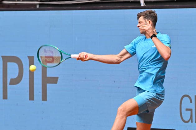 April 24, 2026, Madrid, Madrid, Spain: HUBERT HURKACZ of Poland †WILSON during the Mutua Madrid Open 2026, ATP, Tennis Herren Masters 1000 and WTA, Tennis Damen 1000 tennis tournament, celebrated at Caja Magica on April 24, 2026 in Madrid, Spain. Madrid Spain - ZUMAc312 20260424_zsp_c312_264 Copyright: xOscarxManuelxSanchezx