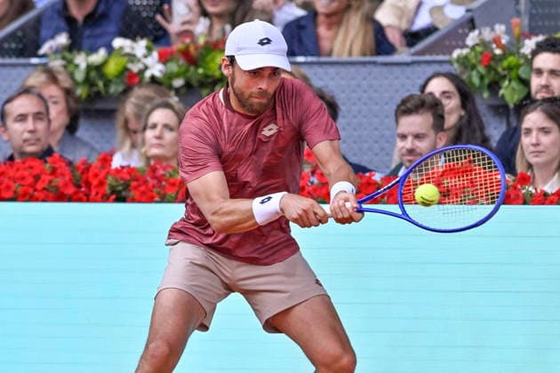 April 24, 2026, Madrid, Madrid, Spain: BENJAMIN BONZI of France - LOTTO during the Mutua Madrid Open 2026, ATP, Tennis Herren Masters 1000 and WTA, Tennis Damen 1000 tennis tournament, celebrated at Caja Magica on April 24, 2026 in Madrid, Spain. Mutua Madrid Open 2026 - Day 5 (04.24.26) - ZUMAc312 20260424_zsp_c312_529 Copyright: xOscarxManuelxSanchezx