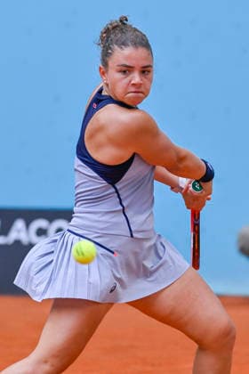 April 25, 2026, Madrid, Madrid, Spain: JASMINE PAOLINI Italy †ASICS during the Mutua Madrid Open 2026, ATP, Tennis Herren Masters 1000 and WTA, Tennis Damen 1000 tennis tournament, celebrated at Caja Magica on April 24, 2026 in Madrid, Spain. Madrid Spain - ZUMAc312 20260425_zsp_c312_323 Copyright: xOscarxManuelxSanchezx