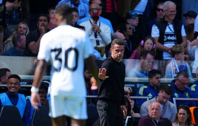 Fulham Manager Marco Silva Fulham v Aston Villa, Premier League, Football, Craven Cottage, London, UK - 25 Apr 2026London Craven Cottage United Kingdom EDITORIAL USE ONLY No use with unauthorised audio, video, data, fixture lists, club league logos or live services. Online in-match use limited to 120 images, no video emulation. No use in betting, games or single club league player publications. Copyright: xJavierxGarcia Shutterstockx 16838778ep