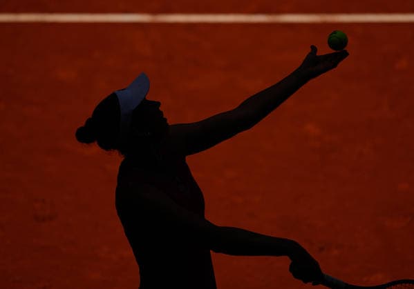 April 26, 2026, Madrid, Madrid, Spain: Elise Mertens of Belgium in action against Karolina Pliskova of Czech Republic during the Mutua Madrid Open 2026, ATP, Tennis Herren Masters 1000 and WTA, Tennis Damen 1000, at La Caja Magica on April 26, 2026 in Madrid, Spain. Mutua Madrid Open 2026 - Day 7 - ZUMAa181 20260426_zaa_a181_187 Copyright: xDennisxAgyemanx