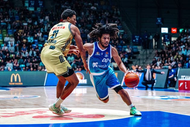 Tyger Campbell (Skyliners Frankfurt, 00), Michael Rataj (Alba Berlin, 21) GER, Skyliners Frankfurt vs. Alba Berlin, easycredit BBL, Bundesliga, 31 Spieltag, Saison 2025 2026. 26.04.2026 Eibner-Pressefoto Attila Ziga GER, Skyliners Frankfurt vs. Alba Berlin, easycredit BBL, Bundesliga, 31 Spieltag, Saison 2025 2026. 26.04.2026 Frankfurt am Main Copyright: xEibner-Pressefotox EP_AZA