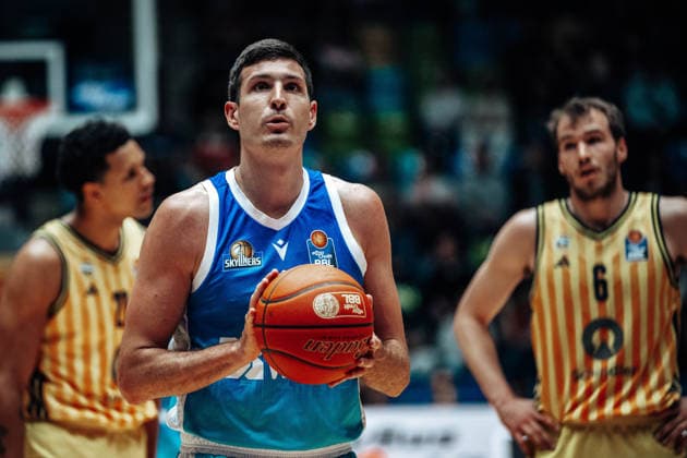Ryan Hawkins (Skyliners Frankfurt, 33) GER, Skyliners Frankfurt vs. Alba Berlin, easycredit BBL, Bundesliga, 31 Spieltag, Saison 2025 2026. 26.04.2026 Eibner-Pressefoto Attila Ziga GER, Skyliners Frankfurt vs. Alba Berlin, easycredit BBL, Bundesliga, 31 Spieltag, Saison 2025 2026. 26.04.2026 Frankfurt am Main Copyright: xEibner-Pressefotox EP_AZA