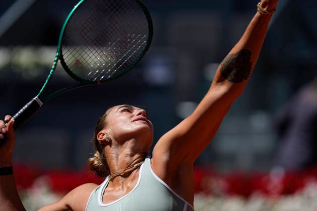 April 27, 2026, Madrid, Madrid, Spain: Aryna Sabalenka of Belarus plays against Naomi Osaka of Japan during the Mutua Madrid Open 2026, ATP, Tennis Herren Masters 1000 and WTA, Tennis Damen 1000, at La Caja Magica on April 27, 2026 in Madrid, Spain. Madrid Spain - ZUMAa181 20260427_zaa_a181_131 Copyright: xOscarxJ.xBarrosox