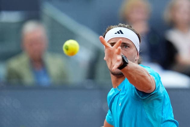 April 27, 2026, Madrid, Madrid, Spain: Alexander Zverev of Germany in action against Terence Atmane of France during the Mutua Madrid Open 2026, ATP, Tennis Herren Masters 1000 and WTA, Tennis Damen 1000, at La Caja Magica on April 27, 2026 in Madrid, Spain. Madrid Spain - ZUMAa181 20260427_zaa_a181_534 Copyright: xDennisxAgyemanx