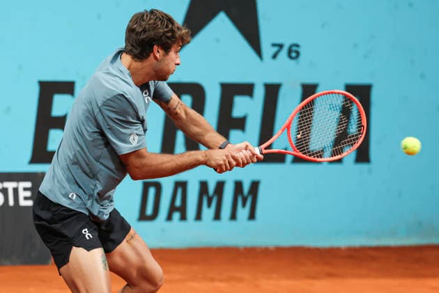 April 27, 2026, Madrid, Madrid, Spain: Flavio Cobolli of Italy plays against Adolfo Daniel Vallejo of Paraguay during the Mutua Madrid Open 2026, ATP, Tennis Herren Masters 1000 and WTA, Tennis Damen 1000, at La Caja Magica on April 27, 2026 in Madrid, Spain. Madrid Spain - ZUMAa181 20260427_zaa_a181_589 Copyright: xIrinaxR.xHipolitox