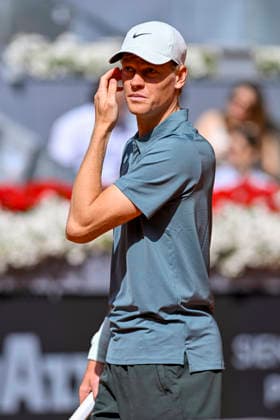 April 28, 2026, Madrid, Madrid, Spain: JANNIK SINNER of italy - NIKE during the Mutua Madrid Open 2026, ATP, Tennis Herren Masters 1000 and WTA, Tennis Damen 1000 tennis tournament, celebrated at Caja Magica on April 28, 2026 in Madrid, Spain. Mutua Madrid Open 2026 - Day 9 (04.28.26) - ZUMAc312 20260428_zsp_c312_029 Copyright: xOscarxManuelxSanchezx