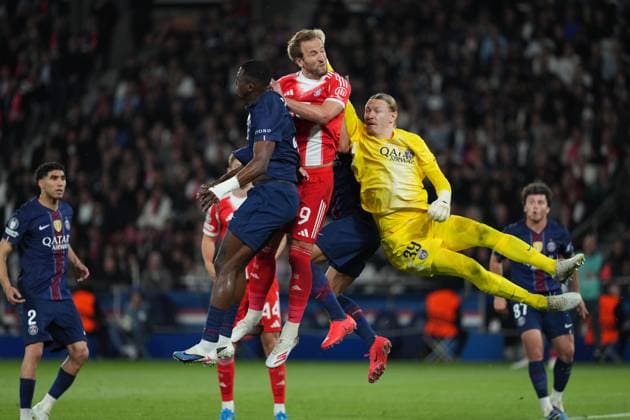 Goalkeeper Matvey Safonov of PSG clears from Harry Kane of Bayern Munich Paris Saint-Germain v Bayern Munich, UEFA Champions League, Semi Final, First Leg, Football, Parc des Princes, Paris, France - 28 Apr 2026Paris Parc des Princes France EDITORIAL USE ONLY No use with unauthorised audio, video, data, fixture lists, club league logos or live services. Online in-match use limited to 120 images, no video emulation. No use in betting, games or single club league player publications. Copyright: xDavexWinter Shutterstockx 16847969ot