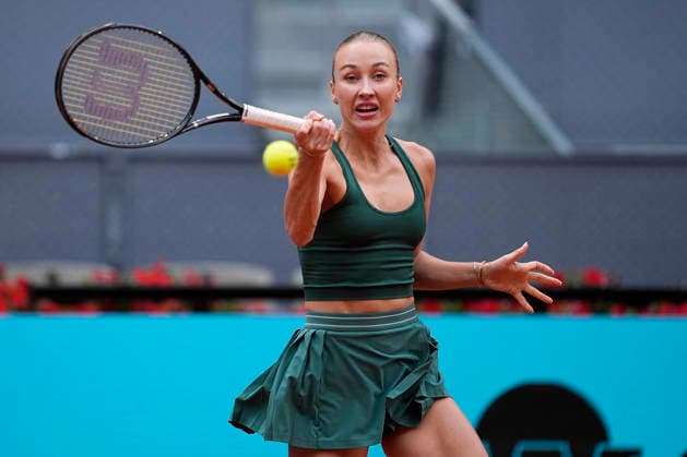 April 29, 2026, Madrid, Madrid, Spain: Anastasia Potapova of Austria plays against Karolina Pliskova of Czech Republic during the Mutua Madrid Open 2026, ATP, Tennis Herren Masters 1000 and WTA, Tennis Damen 1000, at La Caja Magica on April 29, 2026 in Madrid, Spain. Mutua Madrid Open 2026 - Day 10 - ZUMAa181 20260429_zaa_a181_003 Copyright: xOscarxJ.xBarrosox