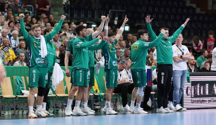 Leipzig, 30.04.2026, Arena Leipzig, Handball, Bundesliga, 30.Spieltag , SC DHfK Leipzig vs. HC Erlangen , Im Bild; Torjubel Leipzig. , Nur zur redaktionellen Nutzung. Only editorial use. , DHB HBL regulations prohibit any use of photographs as image sequences and or quasi-video. ,