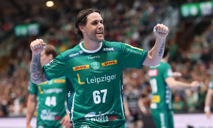 Leipzig, 30.04.2026, Arena Leipzig, Handball, Bundesliga, 30.Spieltag , SC DHfK Leipzig vs. HC Erlangen 30:29 , Im Bild; Leipzig jubelt. Dean Bombac ( 67, DHfK). , Nur zur redaktionellen Nutzung. Only editorial use. , DHB HBL regulations prohibit any use of photographs as image sequences and or quasi-video. ,