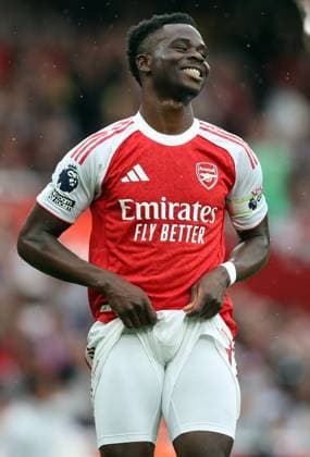 Bukayo Saka of Arsenal shows a look of dejection Arsenal v Fulham, Premier League, Football, Emirates Stadium, London , UK - 02 May 2026London Emirates Stadium United Kingdom EDITORIAL USE ONLY No use with unauthorised audio, video, data, fixture lists, club league logos or live services. Online in-match use limited to 120 images, no video emulation. No use in betting, games or single club league player publications. Copyright: xKieranxMcManus Shutterstockx 16854568l