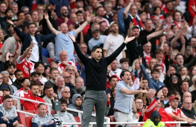 Arsenal manager Mikel Arteta gestures on the touchline Arsenal v Fulham, Premier League, Football, Emirates Stadium, London , UK - 02 May 2026London Emirates Stadium United Kingdom EDITORIAL USE ONLY No use with unauthorised audio, video, data, fixture lists, club league logos or live services. Online in-match use limited to 120 images, no video emulation. No use in betting, games or single club league player publications. Copyright: xKieranxMcManus Shutterstockx 16854568m