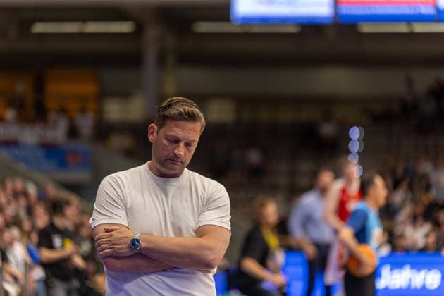 Igor Perovic (Bozic Estriche Knights Kirchheim, Headcoach) GER, Bozic Estriche Knights Kirchheim vs. RheinStars Koeln, BARMER 2. Basketball Bundesliga, 34. Spieltag, Saison 2025 2026, 02.05.2026 , GER, Bozic Estriche Knights Kirchheim vs. RheinStars Koeln, BARMER 2. Basketball Bundesliga, 34. Spieltag, Saison 2025 2026, 02.05.2026 Goeppingen Copyright: xEibner-Pressefoto NinaxSanderx EP_NSR