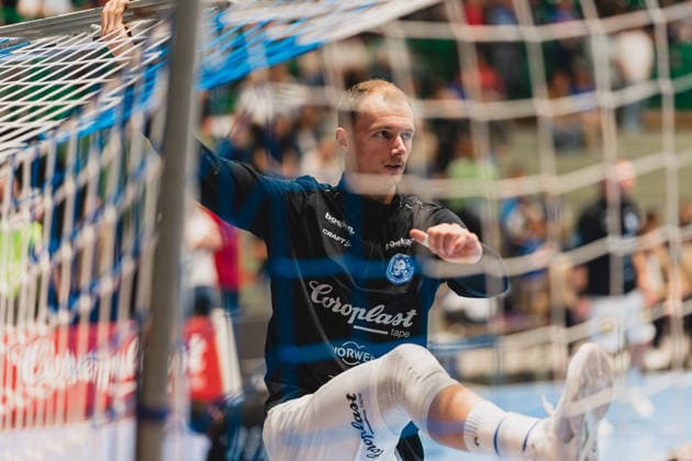 Fynn Hangstein (Bergischer HC, 10) beim aufwaermen im Tor Bergischer HC vs. TSV Hannover-Burgdorf, Handball, Daikin 1.HBL, 30.Spieltag, Saison 2025 26, 02.04.2026, Bergischer HC vs. TSV Hannover-Burgdorf, Handball, Daikin 1.HBL, 30.Spieltag, Saison 2025 26, 02.04.2026 Wuppertal Copyright: xEibner-Pressefoto LukasxBaldygax EP_LBA