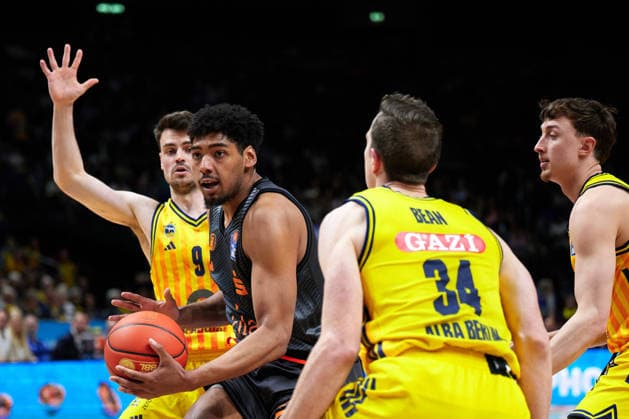 Jonas Mattisseck (Alba Berlin, 09), Kostja Mushidi (Niners Chemnitz, 11), Justin Bean (Alba Berlin, 34), Alex O?Connell (Alba Berlin, 03), GER, ALBA Berlin vs. Chemnitz 99ers, Basketball Herren, easy Credit BBL, Saison 2025 2026, 32. Spieltag, 03.05.2026 GER, ALBA Berlin vs. Chemnitz 99ers, Basketball Herren, easy Credit BBL, Saison 2025 2026, 32. Spieltag, 03.05.2026 Berlin