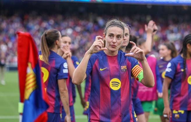 ESP, Barcelona, FC Barcelona, Barca vs FC Bayern München, Women s Champions League, Fussball, UEFA, Spielzeit 2025 2026, Camp Nou, Halbfinale, Rückspiel im Bild: Freude, Jubel, Emotionen nach dem Sieg beim FC Barcelona, Joy, jubilation, and excitement following the victory over FC Barcelona, Alegria, jubilo y emocion tras la victoria ante el FC Barcelona, Alexia Putellas (FC Barcelona 11) DFB DFL REGULATIONS PROHIBIT ANY USE OF PHOTOGRAPHS AS IMAGE SEQUENCES AND OR QUASI-VIDEO, 03.05.2026 Copyright: HMBxMedia HendrikxHamelau