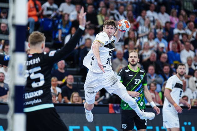 Wurf Tor Lukas Zerbe (THW Kiel, 24) GER, THW Kiel vs. RK Nexe, Handball, EHF European League, Viertelfinale, Rückspiel, Saison 2025 2026, 05.05.2026 GER, THW Kiel vs. RK Nexe, Handball, EHF European League, Viertelfinale, Rückspiel, Saison 2025 2026, 05.05.2026 Kiel Copyright: xEibner-Pressefoto MarcelxvonxFehrnx EP_MFN