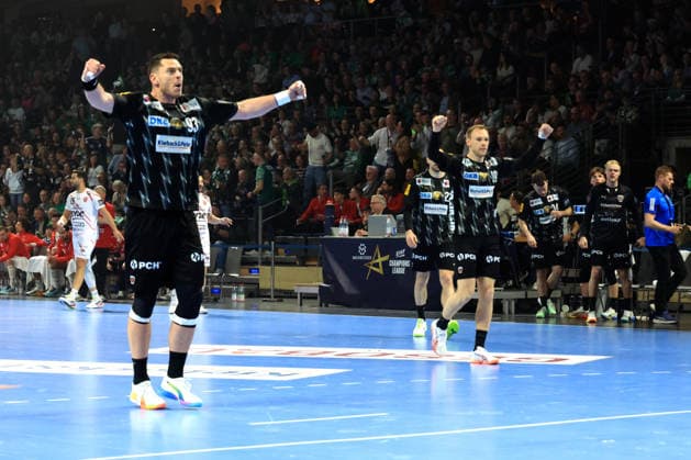 DEU, Machineseeker EHF Champions League, Fuechse Berlin vs. One VeszprŽm HC, 06.05.2026, Max-Schmeling-Halle, Berlin, DEU, Machineseeker EHF Champions League, Fuechse Berlin vs. One VeszprŽm HC, im Bild Mijajlo Marsenic (Fuechse Berlin 93), Mathias Gidsel (Fuechse Berlin 19)