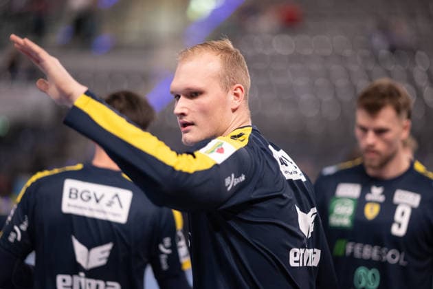 David Spaeth (Rhein Neckar Loewen, 29, Torhueter) stimmt sic h ein TVB Stuttgart vs. Rhein Neckar Loewen, DAIKIN Handballbundesliga, 31. Spieltag, Saison 2025 2026, 07.05.2026 Eibner-Pressefoto Andreas Ulmer TVB Stuttgart vs. Rhein Neckar Loewen, DAIKIN Handballbundesliga, 31. Spieltag, Saison 2025 2026, 07.05.2026 Stuttgart Copyright: xEibner-Pressefoto AndreasxUlmerx EP_AUR