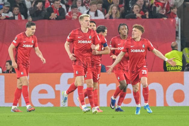 Jubel zum Tor zum 1:0 durch Lukas Kuebler (SC Freiburg, 17) GER, SC Freiburg - Sporting Braga, Fussball, Europa League, Halbfinale, Saison 2025 2026, 07.05.2026 GER, SC Freiburg - Sporting Braga, Fussball, Europa League, Halbfinale, Saison 2025 2026, 07.05.2026 Freiburg Copyright: xEibner-Pressefoto ThomasxHessx EP_THS