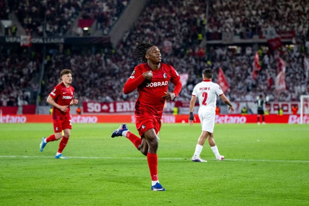 GER, Europa League, Halbfinale, SC Freiburg vs Sporting Braga 07.05.2026, Europa Park Stadion, Freiburg, GER, Europa League, Halbfinale, SC Freiburg vs Sporting Braga, im Bild Johan Manzambi (SC Freiburg, 44) jubelt ueber das Tor zum 2:0,