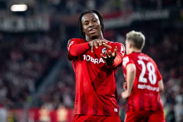 GER, Europa League, Halbfinale, SC Freiburg vs Sporting Braga 07.05.2026, Europa Park Stadion, Freiburg, GER, Europa League, Halbfinale, SC Freiburg vs Sporting Braga, im Bild Johan Manzambi (SC Freiburg, 44) jubelt ueber das Tor zum 2:0,