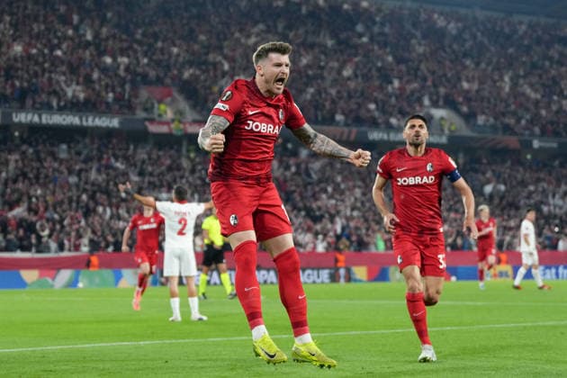 Lukas Kübler Lukas Kuebler (SC Freiburg, 17) Torjubel, Emotionen, Torschuss, Abschluss, Torerfolg, Tor, Treffer , Deutschland, Fussball, UEFA Europa League, Halbfinale, Rückspiel, 2025 2026, SC Freiburg vs. SC Braga, 07.05.2026, Europa-Park Stadion, Freiburg Freiburg Europa-Park Stadion Baden-Württemberg Deutschland Copyright: xArnexAmbergx