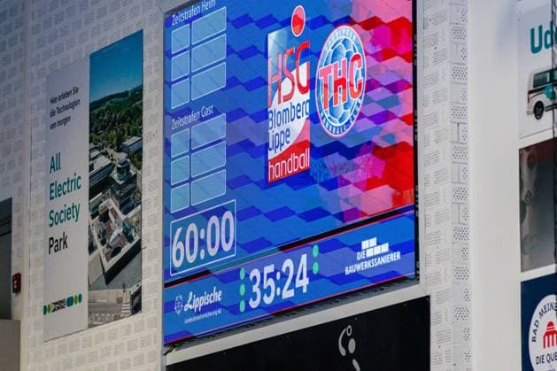 Endstand 35:24 auf einer Anzeigetafel in der Sporthalle Ulmenallee GER, HSG Blomberg-Lippe vs. Thueringer HC, Handball, 1. Bundesliga Frauen, Play-Offs, Halbfinale, Spiel 3, 09.05.2026 GER, HSG Blomberg-Lippe vs. Thueringer HC, Handball, 1. Bundesliga Frauen, Play-Offs, Halbfinale, Spiel 3, 09.05.2026 Blomberg Copyright: xEibner-Pressefoto JanxRollingerx EP_JSK