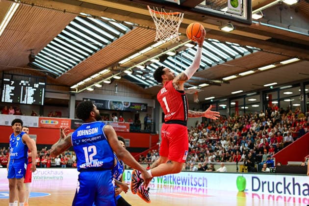 Xavier Johnson, Daniel Norl 2.Bundesliga Pro A, Play Off Spiel 2, viertel Finale, 46ers, Basketball, Basketball Saison 2025 2026, BBL, Deutschland, Gießen 46ers Hakro Merlins Crailsheim, Gießen in rot, Herren, Crailsheim in blau